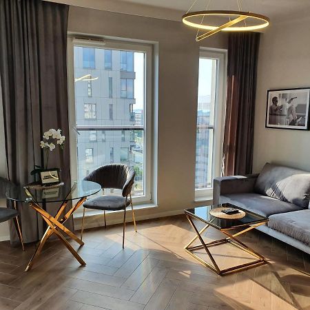 15 Pietro Sokolska 30 Towers Apartments - New- Lux- Parking- Sauna- Gym- And Good View From 15Th Floor Κατοβίτσε Εξωτερικό φωτογραφία
